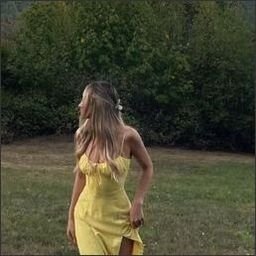 qVbe0Q6cZGgVEM's profile picture. 