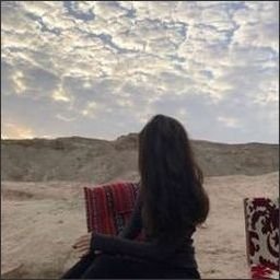 Tliqas76005's profile picture. 