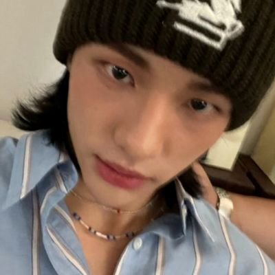 hyunseunglixism's profile picture. #현진 + #펠릭스 + #승민 | omega hyune truther; i also draw and write.