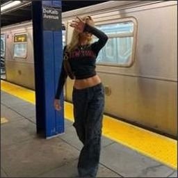 Eagauliej635's profile picture. 