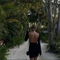 Awtiecrau61074's profile picture. 