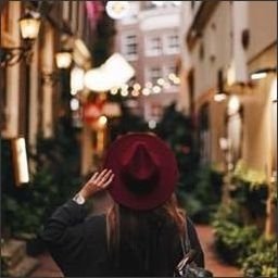 Juiemerb276767's profile picture. 