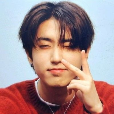 7misto's profile picture. 一h               𖹭               dont ask what are we