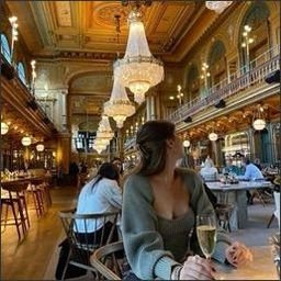 Qaqti883151's profile picture. 