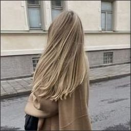 Blarde94000's profile picture. 