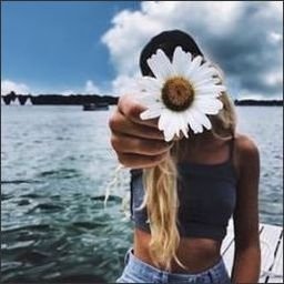 Couwie19149's profile picture. 