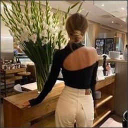 Ernoodo07806's profile picture. 