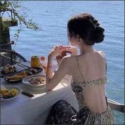 Eejieji6385's profile picture. 