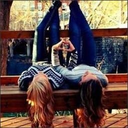 Epuihee5332's profile picture. 