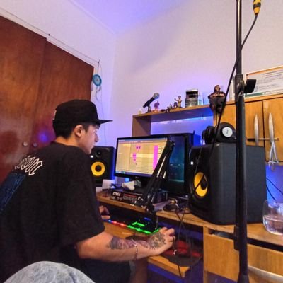 pahrka's profile picture. Founder @ Amnezia® • Music x Web3 • Creative systems & culture 🌐