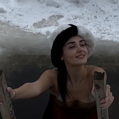 opaliteh's profile picture. a tua glória é lutar!