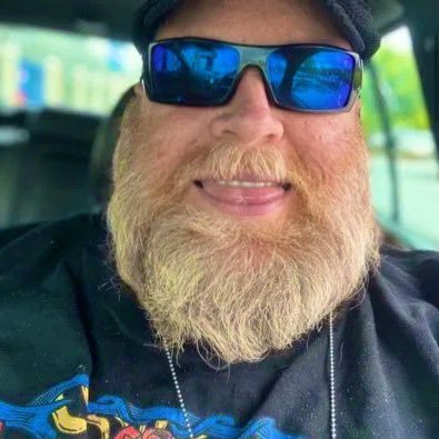 mark_pale04's profile picture. My circle is also small because I respect the same moral witch are hard to find now a days....financial support💕❤️💰#feet #feetlover