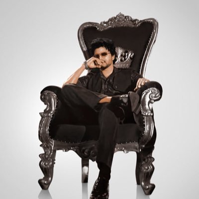 Pookiri_Sachu66's profile picture. Biggᴇsᴛ Fᴀn Of :@actorvijay @SilambarasanTR_ @msdhoni.               Fᴀv Frᴀnᴄhisᴇ:@ChennaiIPL.                  HND Nᴇᴛwᴏrᴋ And Cyʙᴇrsᴇᴄuriᴛy  Inᴛrᴏvᴇrᴛ