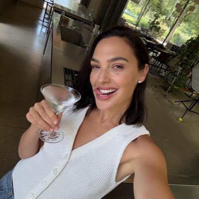 Galgadotax's profile picture. This is my backup account.