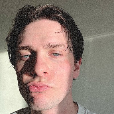 beautifulgovno's profile picture. 