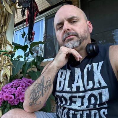ExtremeMetalDad's profile picture. #GirlDad #CatDad #OhioStateDad ❤️🩶 #AirForceDad 💙🩶 #BabyKitty ❤️🤍💚 Extreme Metal,  Punk Rock, Horror, OSU, Browns, Red Sox, Penguins, Avid Reader . #EndALZ