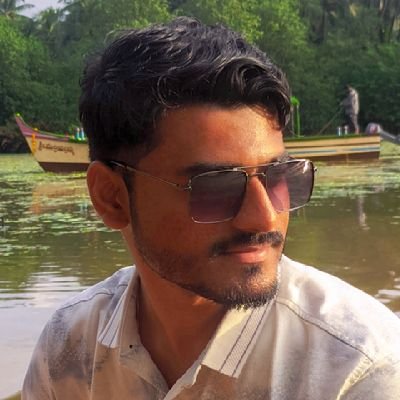 thekaranatic's profile picture. Associate SWE Intern • 1x Engineer with 10x Intent