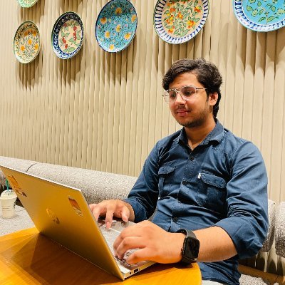 Marufcodes's profile picture. 21, software developer