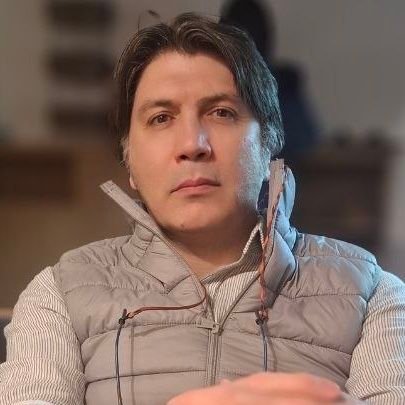 derakhshi_ali's profile picture. کارتونیست/ نویسنده و کارگردان انیمیشن/ خالق مجموعه‌های انیمیشن دیرین دیرین، حیات وحش (انقراض) و...