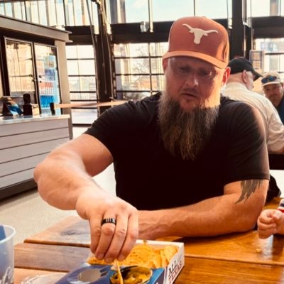 NaturalDorian's profile picture. Many Teachers, Few Fathers