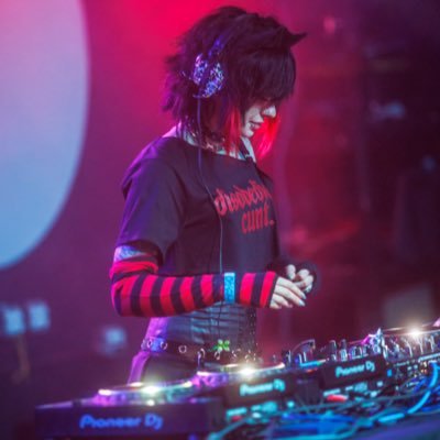 driptechh's profile picture. I dj and stuff | midtempo • dubstep • ukg • hardwave • phonk • trap • dnb • dark shit |