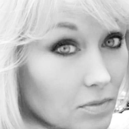 CanadianKat1's profile picture. 🇨🇦 Canadian in the U.K. GenX  Animal advocate, ONLY 2 genders, Politically Homeless 🇬🇧 , support MAGA!! 🇺🇲