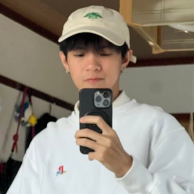 Komsonchavachar's profile picture. Goodtiger🐯🐯 26/171/54 都市建築の博士号