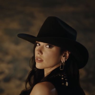 ww_iiil's profile picture. رَبِّ هَبْ لِي حُكْمًا وَأَلْحِقْنِي بِالصَّالِحِينَ