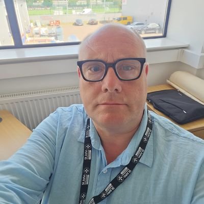 CEOStJAC's profile picture. Proud to be Chief Executive Officer @SJACymru #StJohnPeople 
Paramedic @MEDSERVEWales 
Alumini @ScianaNetwork 
Fellow @ParamedicsUK Member @BASICS_HQ