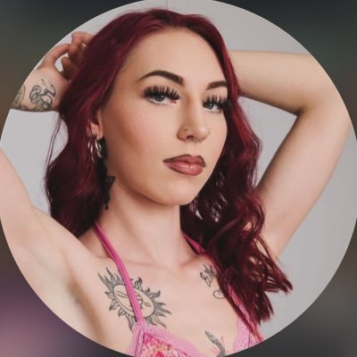 lanarollinn's profile picture. 29 yo 
Here to share my pics and have som fun time😚