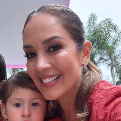 MarinaAlbefv7's profile picture. God, grant me the serenity to accept the things I cannot change, courage to change the things I can, and wisdom to know the difference. MAGA🇺🇸❤️ God Fearing🙏