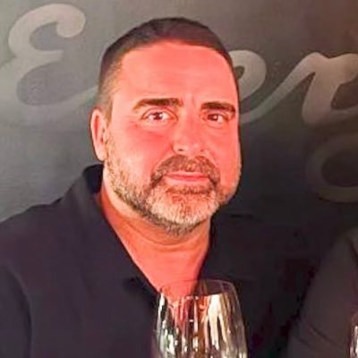 himothybron's profile picture. 