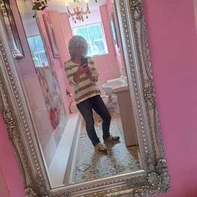 eden1971's profile picture. 