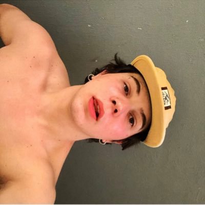 gubaldam's profile picture. gemini boy