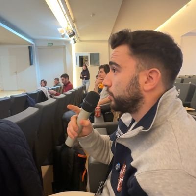 VictorMonlleo's profile picture. Miembro de @RaritosFootball | Colaborador con @Cr_Lombardi @TheSpanishBowl @JaguarsESP.