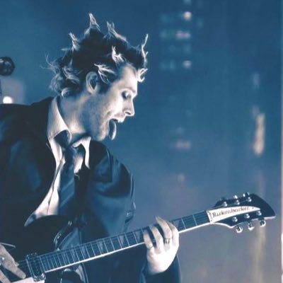 dreamfor90s's profile picture. oh my, my honey, you’re a heart shaker ₊˚⊹ ᰔ