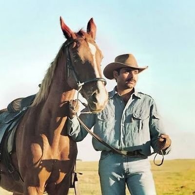 Karthik_621's profile picture. 𝐀𝐥𝐰𝐚𝐲𝐬 @PawanKalyan Anna
#Janasenaparty 𝐁𝐚𝐛𝐮 𝐋𝐚𝐤𝐞 𝐁𝐚𝐛𝐮 𝐊𝐚𝐥𝐲𝐚𝐧 𝐁𝐚𝐛𝐮 🔥
#CSK💛𝐌𝐒𝐃𝐡𝐨𝐧𝐢💙