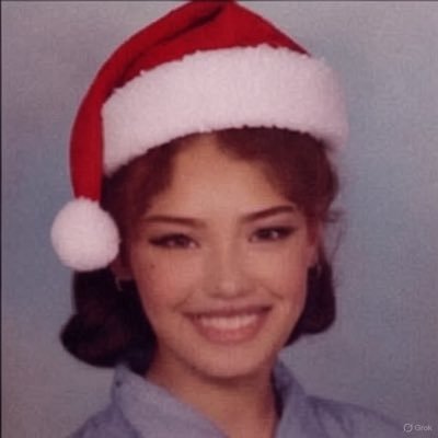 REYEHELLSING333's profile picture. 