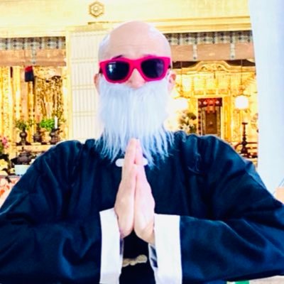 toyo1_0325's profile picture. 次回は11月29日高岡イオンであるアコスタにアーリー10時から参加します。リアル亀仙人じゃ🐢スマホですが写真撮るの好きです🤳 亀仙人になったら子供達が喜んでくれた👶いい写真はコメントさせて頂きます🙏