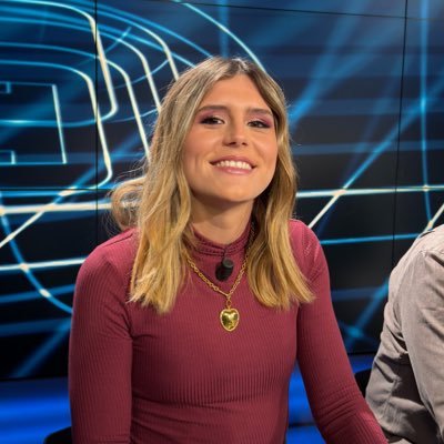Margot_Dumont's profile picture. Sur @canalplus et @canalplusfoot • Champions League ⭐️ Canal Football Club ⚽️