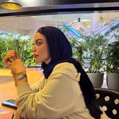 Elyouomssef's profile picture. I don't know why I'm here either