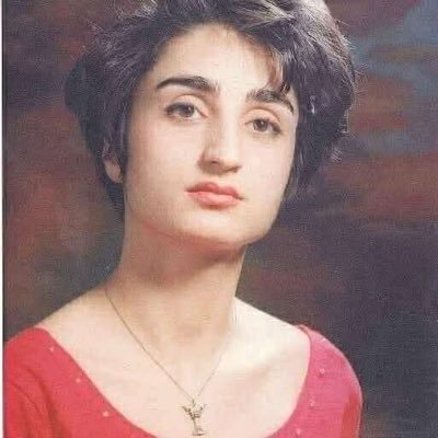 NahidAlaei's profile picture. @StepChangeBusiness & @MediaWizz