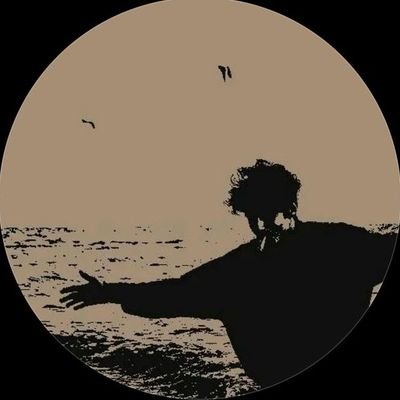 ZeelJasanii's profile picture. 19, Engineer