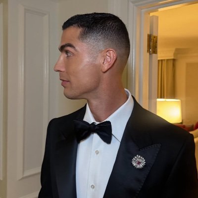 kKeaRsNoA67PTo2's profile picture. سبحان الله و وبحمده سبحان الله العظيم
،#HFC #RMA , #CR7