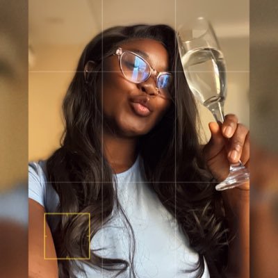 harmudart's profile picture. Happiness lives in my Gaptooth. @LamiellaS. To be Filthy Rich and pretty 🥂