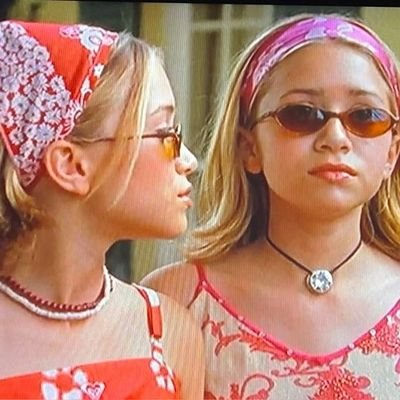 secretsoliloqvy's profile picture. 🇮🇹🇬🇧🇪🇸🇯🇵 a failed translator but a successful kpop stan (neither of them is a real job anyways)・commentatrice seriale di casa a prima vista