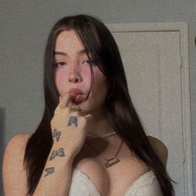 tszoeyangels's profile picture. Tgirl cutie 🏳️‍⚧️ w/ an angel like body