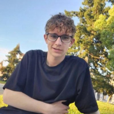 justicbenoit's profile picture. https://t.co/KS8MxqJoQN