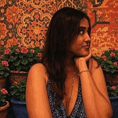 snikeyy69's profile picture. 22 | Switch | Fantasy only not the truth | I don't own any of these tweets |