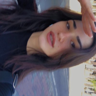 rvb0gzz's profile picture. beni